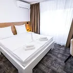 Отель City Hotel Krsko 3*