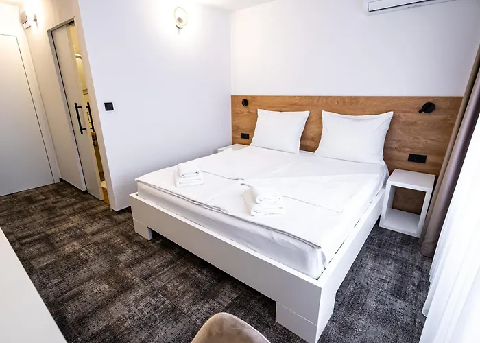 City Hotel Krsko Кршко