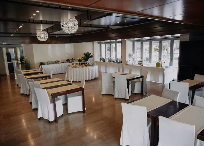 City Hotel Krsko 3* Кршко